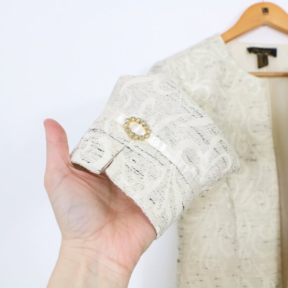 *Oblique Cream Open Structured Blazer - Picture 5 of 7